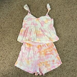 Old Navy tie-dye cotton pajama set. like new adjustable straps